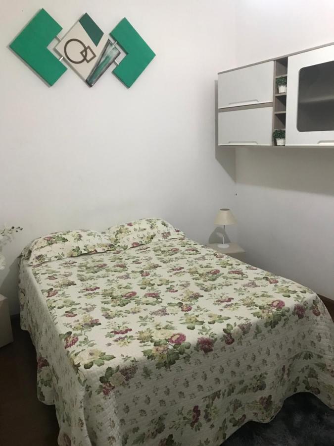 Hostel Gru Economico Com Quartos Individuais E Translado 과룰류스 외부 사진
