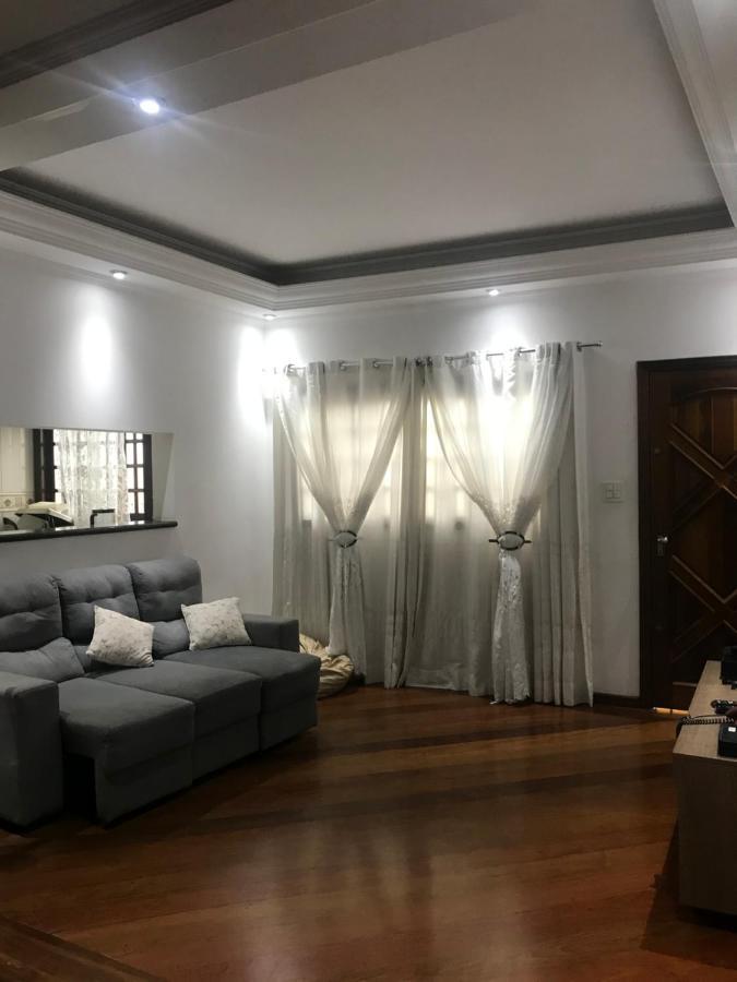 Hostel Gru Economico Com Quartos Individuais E Translado 과룰류스 외부 사진