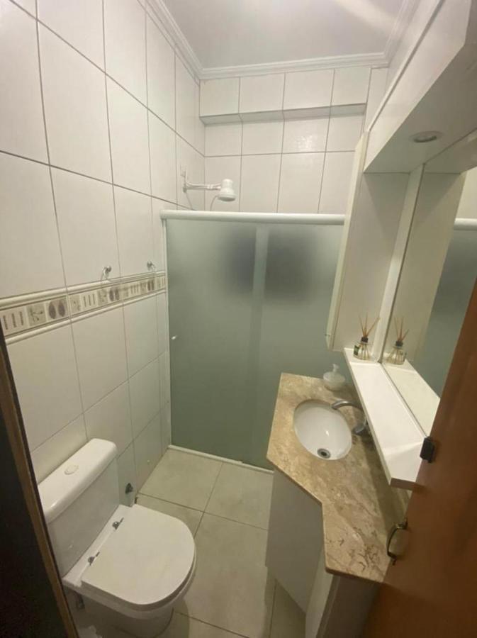 Hostel Gru Economico Com Quartos Individuais E Translado 과룰류스 외부 사진